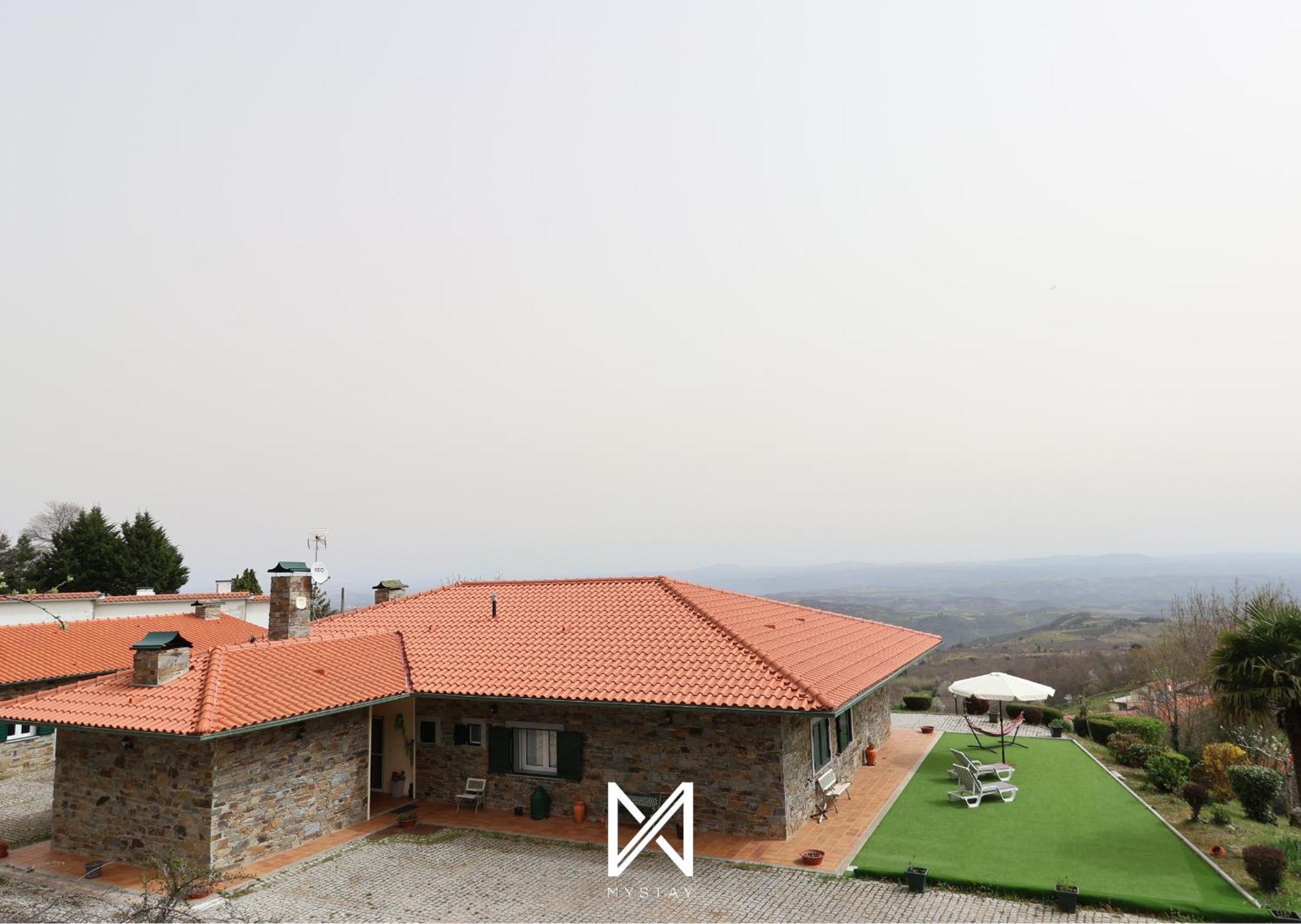 Mystay - Casa Pereira Soeima Alfândega da Fé Exteriör bild